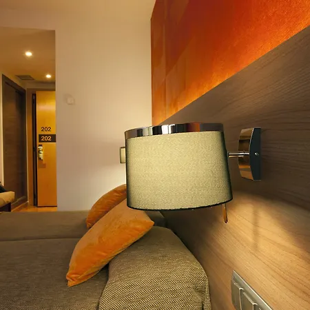 Bed and breakfast El Pekinaire Calella