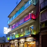 El Pekinaire 2*