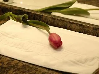 El Pekinaire Bed and Breakfast Καλέλα