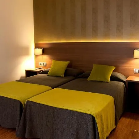 El Pekinaire 4*